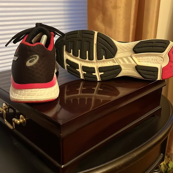 ASICS ladies running shoe duomax gel-exalt good condition, clean,size 8 gray - Picture 4 of 4